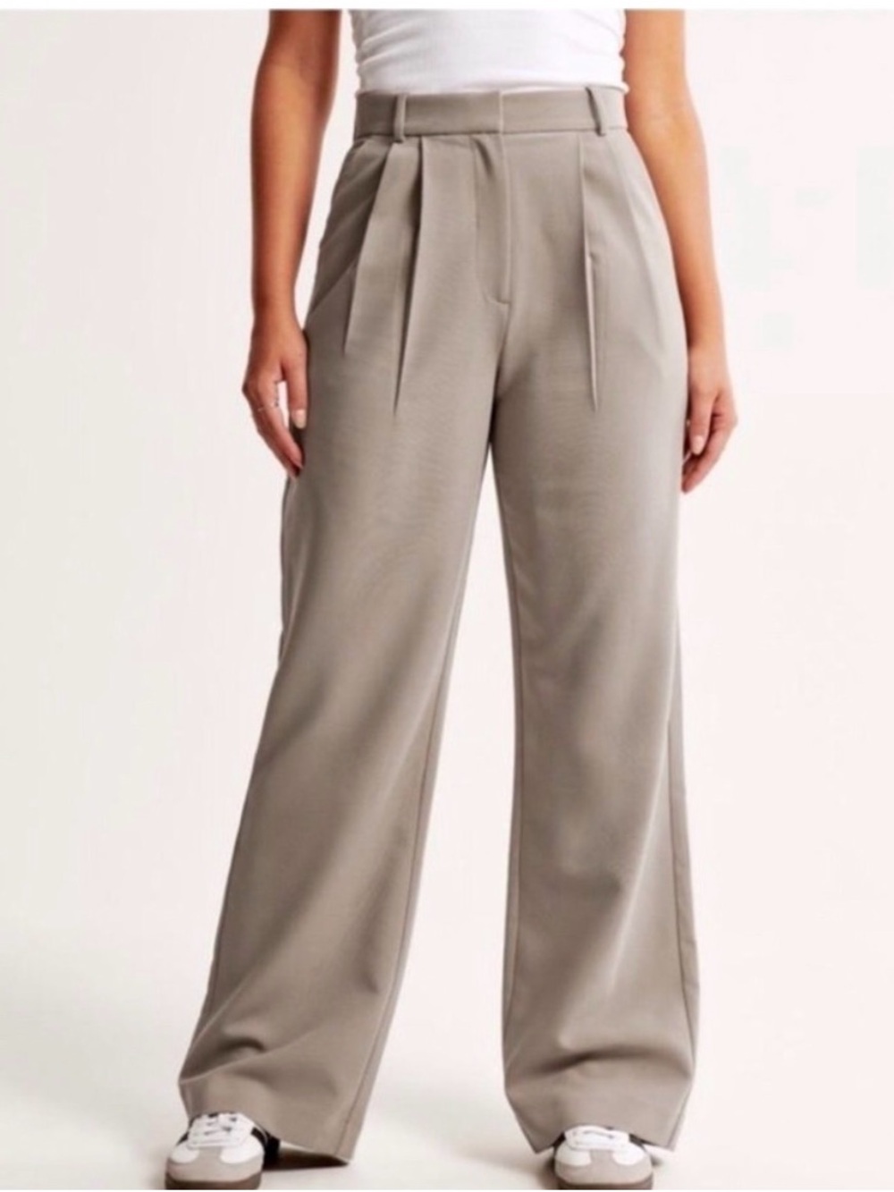 Abercrombie Sloane Tailored Pants - Taupe - size 6